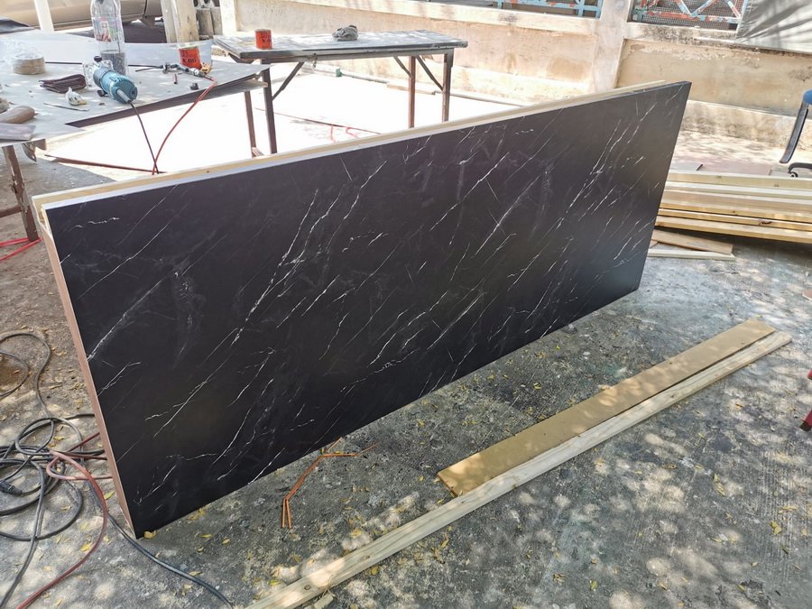 พาชม “รีโนเวทห้องนอนด้วยงบสามหมื่นกว่าบาท” จากห้องเรียบๆ เป็นห้องหรูหรามีสไตล์