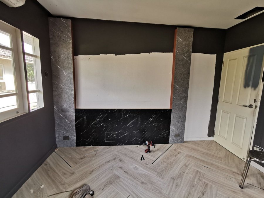 พาชม “รีโนเวทห้องนอนด้วยงบสามหมื่นกว่าบาท” จากห้องเรียบๆ เป็นห้องหรูหรามีสไตล์