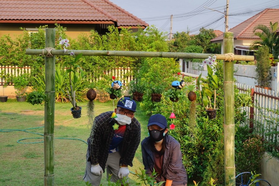 DIY “ราวแขวนดอกไม้จากไม้ไผ่” สวยงามตรงใจ ประหยัดค่าใช้จ่าย
