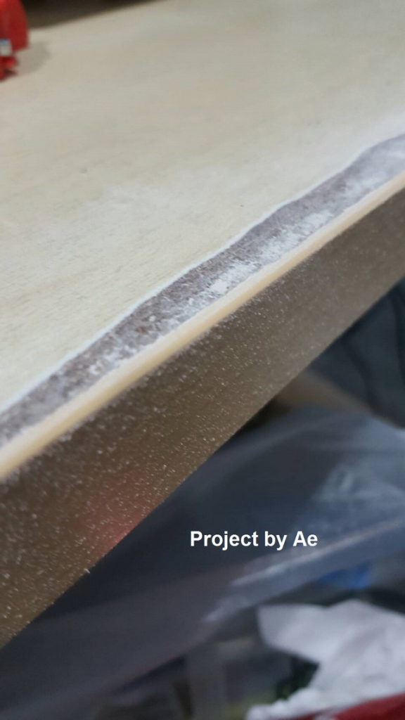 ไม่ต้องซื้อใหม่ มาดูวิธีแก้ไขปัญหา "โต๊ะไม้อัดพองตัว” ด้วยวิธีที่แสนง่าย แถมใช้งบแค่นิดเดียว