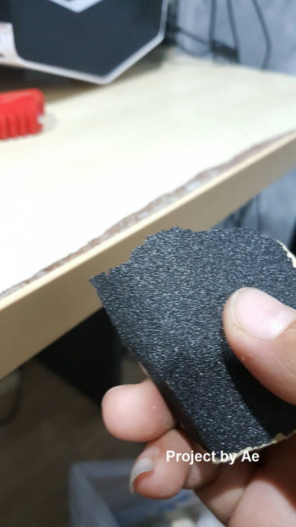 ไม่ต้องซื้อใหม่ มาดูวิธีแก้ไขปัญหา "โต๊ะไม้อัดพองตัว” ด้วยวิธีที่แสนง่าย แถมใช้งบแค่นิดเดียว