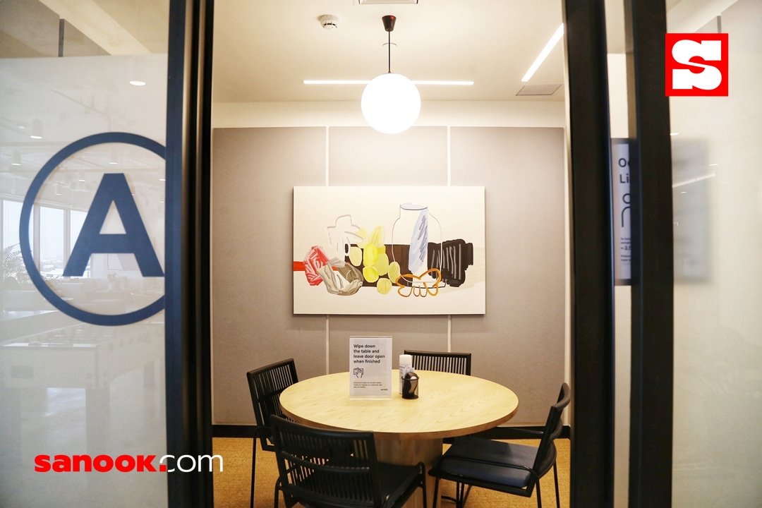 “WeWork” สปริง ทาวเวอร์ พื้นที่ทำงานเวิร์กๆ ให้ความรู้สึกอบอุ่นเป็นกันเองเหมือนอยู่บ้าน