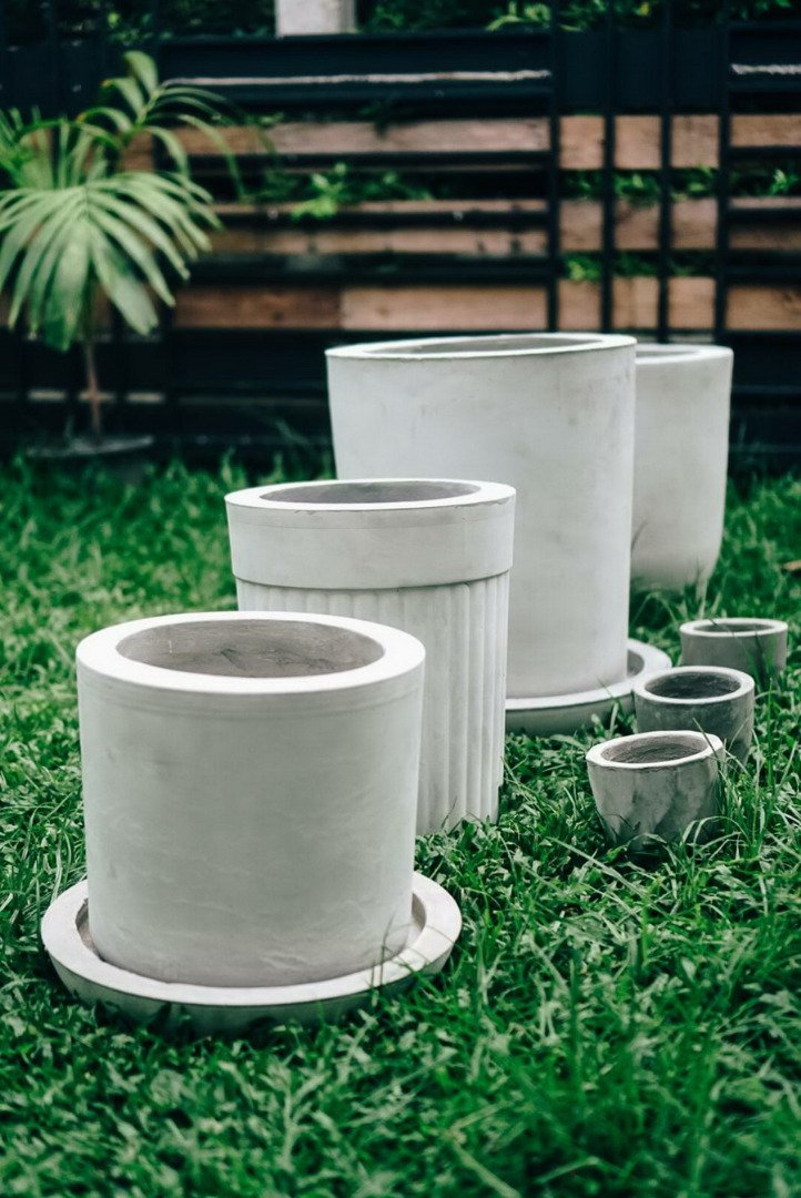 DIY “กระถางต้นไม้สีขาวสไตล์มินิมัล” ประหยัดงบ สวยงาม เหมาะกับทุกมุมในบ้าน