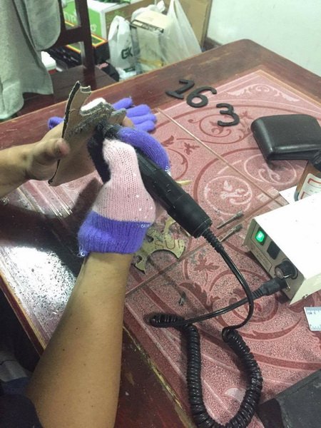 DIY ป้ายเลขที่บ้านสุดเก๋ ทำเองง่ายๆ ด้วยวัสดุอะคริลิกในงบหลักร้อย สวยได้ไม่ต้องง้อร้าน