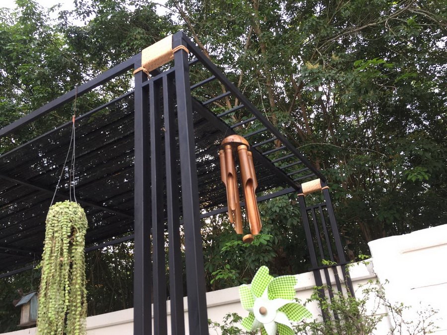 รีวิว “การทำระแนงเหล็ก” จัดสวนข้างบ้านทาวน์โฮมด้วยตัวคนเดียว