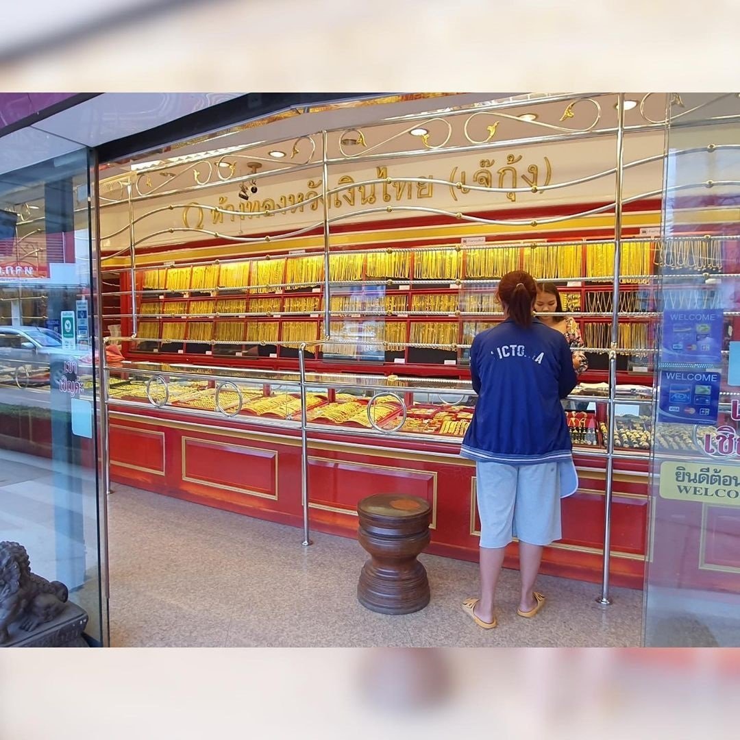 เปิดร้านทองของ “เกรท วรินทร” ที่บ้านเพชรบูรณ์ กิจการของครอบครัว