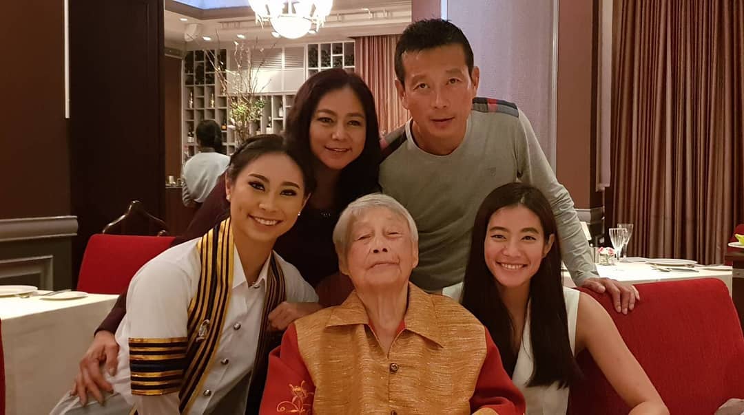 เปิด "บ้านและมุมพักผ่อนของ "สายลับ-เสียงซอ" สองสาวทายาท "วินิจ-ส้มโอ เลิศรัตนชัย"