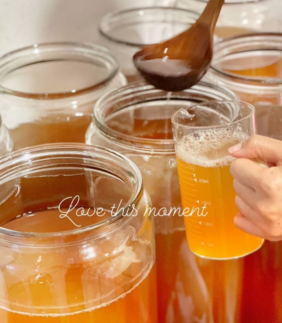 ชีวิตอีกมุมของ "กระเต็น วราภรณ์" ผู้ประกาศข่าว ที่สนใจเรื่องปลูกผัก ดองบ๊วย ทำกิมจิ