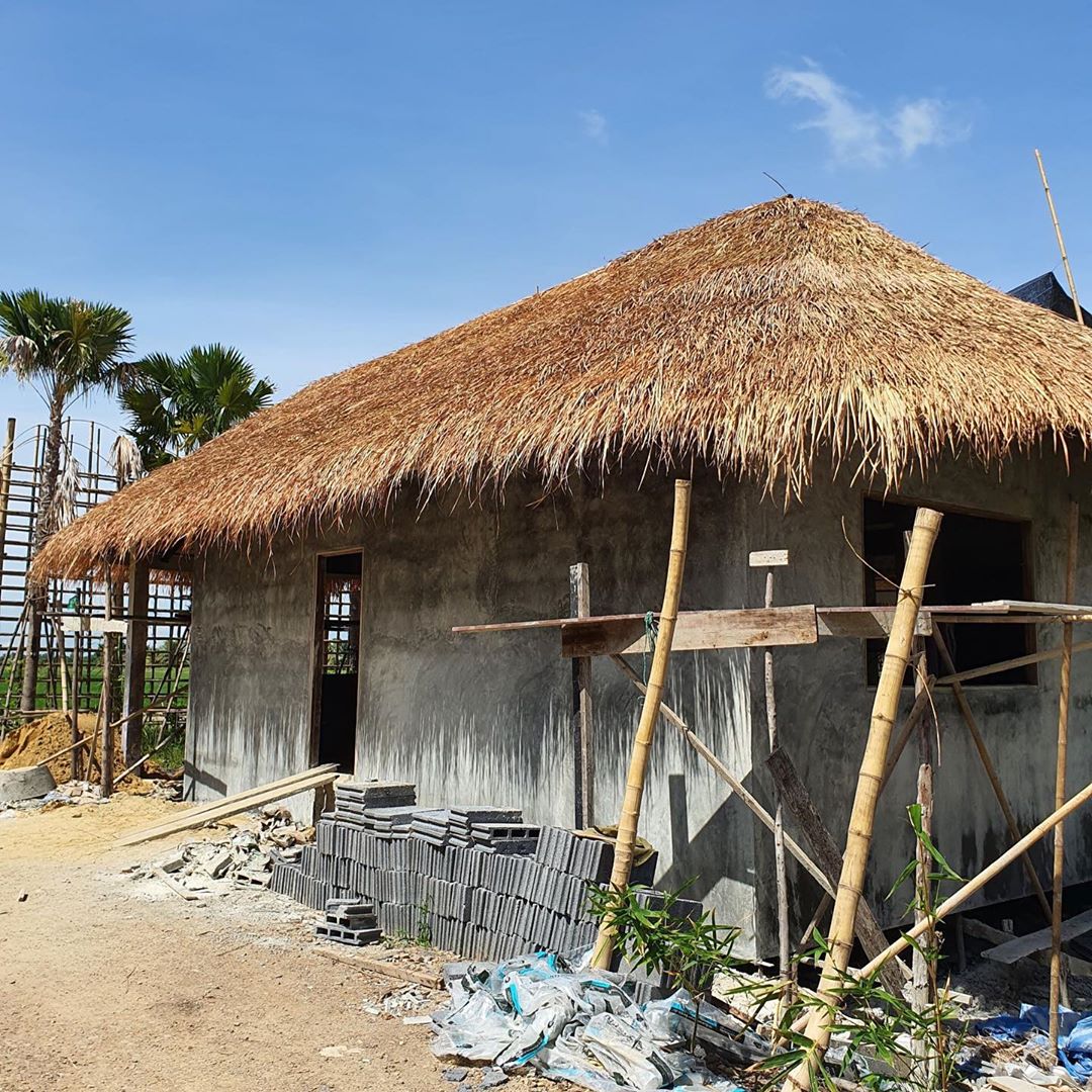 "ครูลิลลี่" สร้างอาณาจักรย่านรังสิต รวมสถานที่ปฏิบัติธรรม พิพิธภัณฑ์ และร้านอาหารไว้ที่เดียวกัน