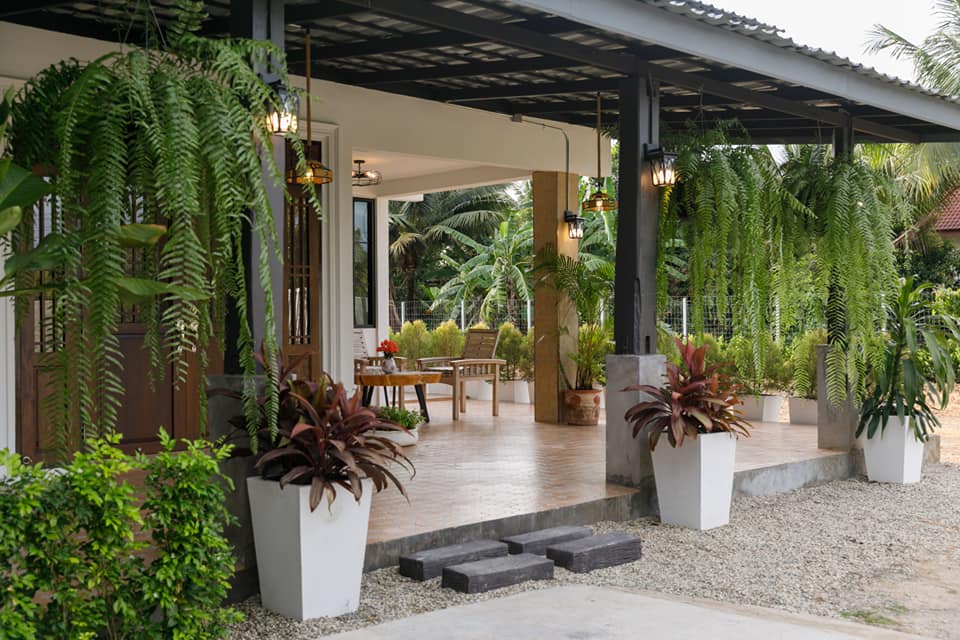 บ้านเดี่ยวชั้นเดียวเพื่อครอบครัวใหญ่ 3 ห้องนอน 4 ห้องน้ำ โรงจอดรถ 2 คัน พื้นที่ 380 ตรม