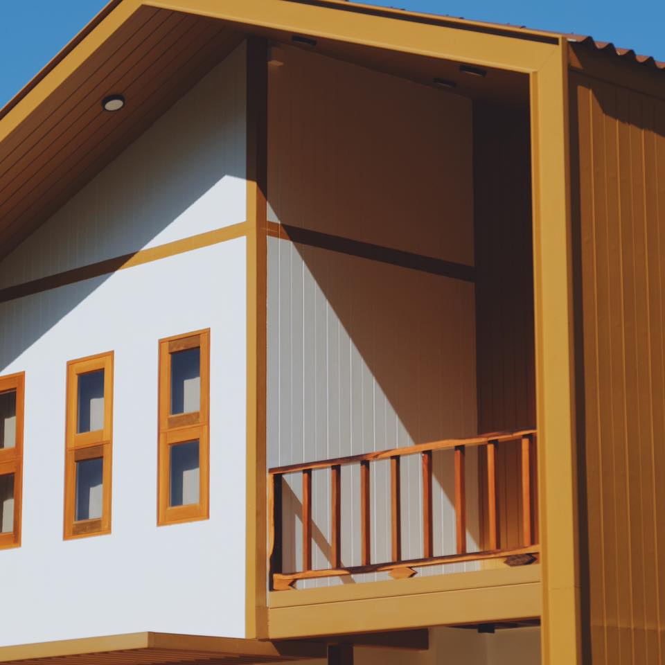 บ้านสไตล์นอร์ดิกหลังเดียวในจกระบี่ บ้านที่เจ้าของใช้ทั้งพักอาศัย และทำสตูดิโอส่วนตัว