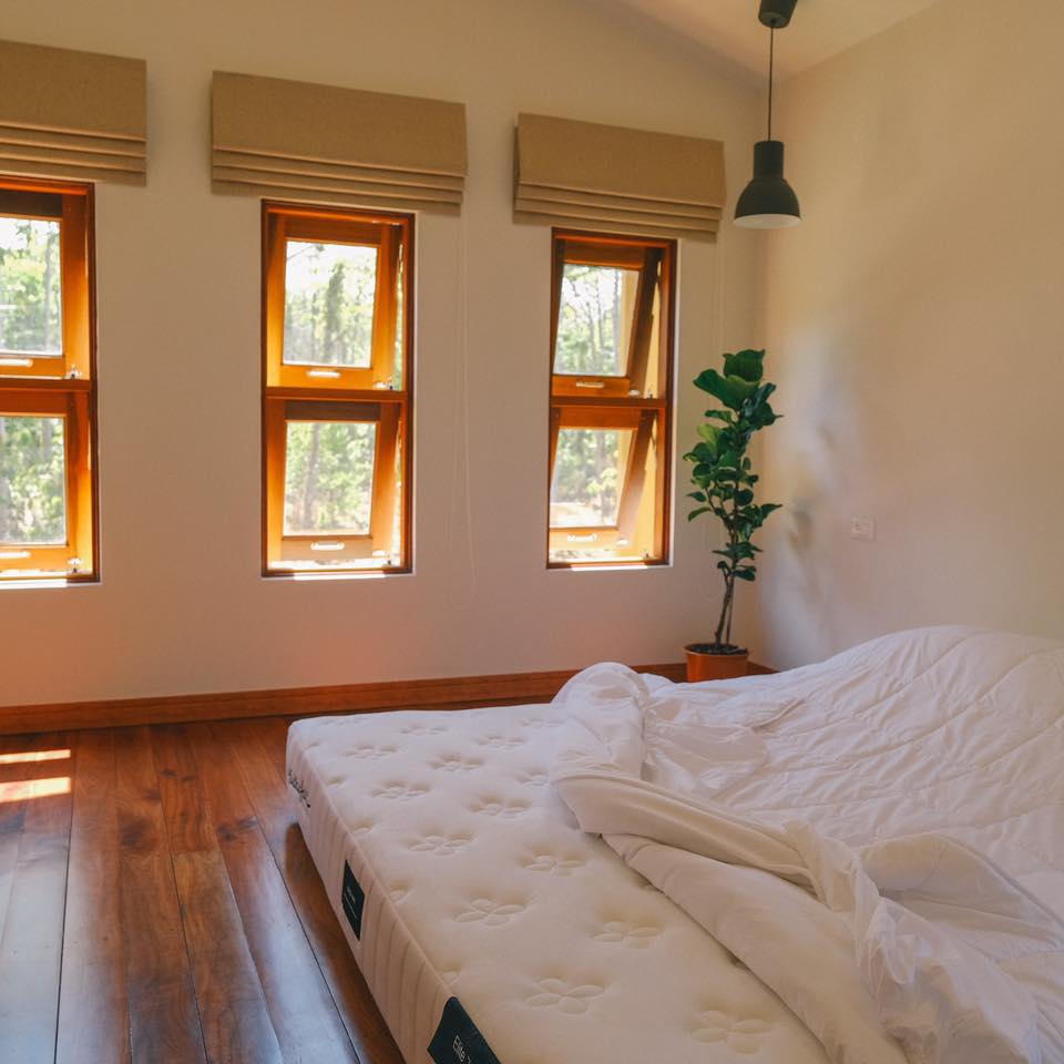 บ้านสไตล์นอร์ดิกหลังเดียวในจกระบี่ บ้านที่เจ้าของใช้ทั้งพักอาศัย และทำสตูดิโอส่วนตัว