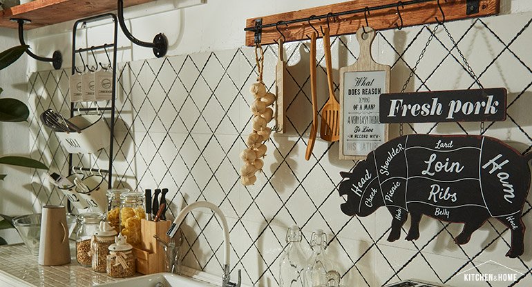 DNA Studio บ้านสีขาวในสวนสีเขียว