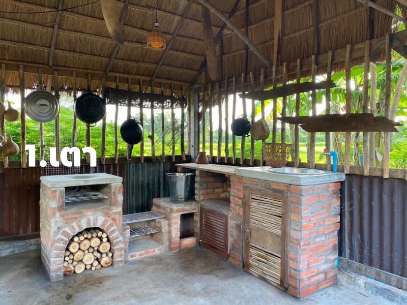 หนุ่มโชว์ไอเดีย “เตาฟืนทำเอง” ออกแบบเพื่อใช้สำหรับบ้านสวนโดยเฉพาะ