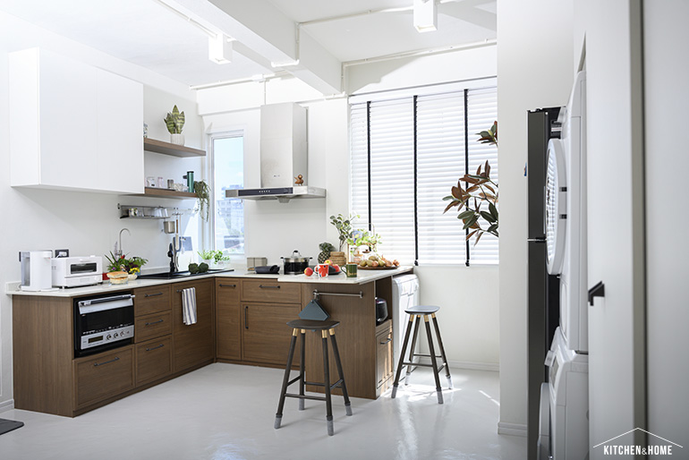 บ้านสบายๆ บรรยากาศรีสอร์ทที่พลิกโฉมจากห้องพักคนงานเก่าโทรม