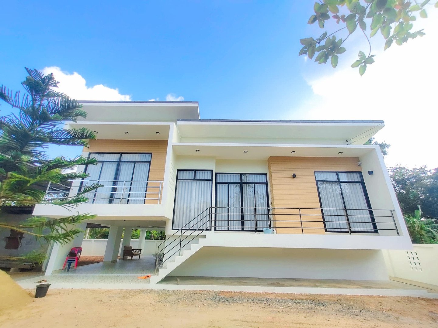 แบบบ้านชั้นครึ่ง 3 ห้องนอน 2 ห้องน้ำ งบสร้าง 18 ล้าน ตกแต่งละมุนมาก