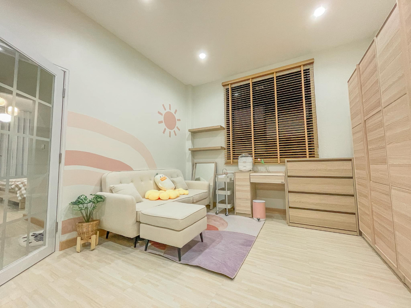 แบบบ้านชั้นครึ่ง 3 ห้องนอน 2 ห้องน้ำ งบสร้าง 18 ล้าน ตกแต่งละมุนมาก