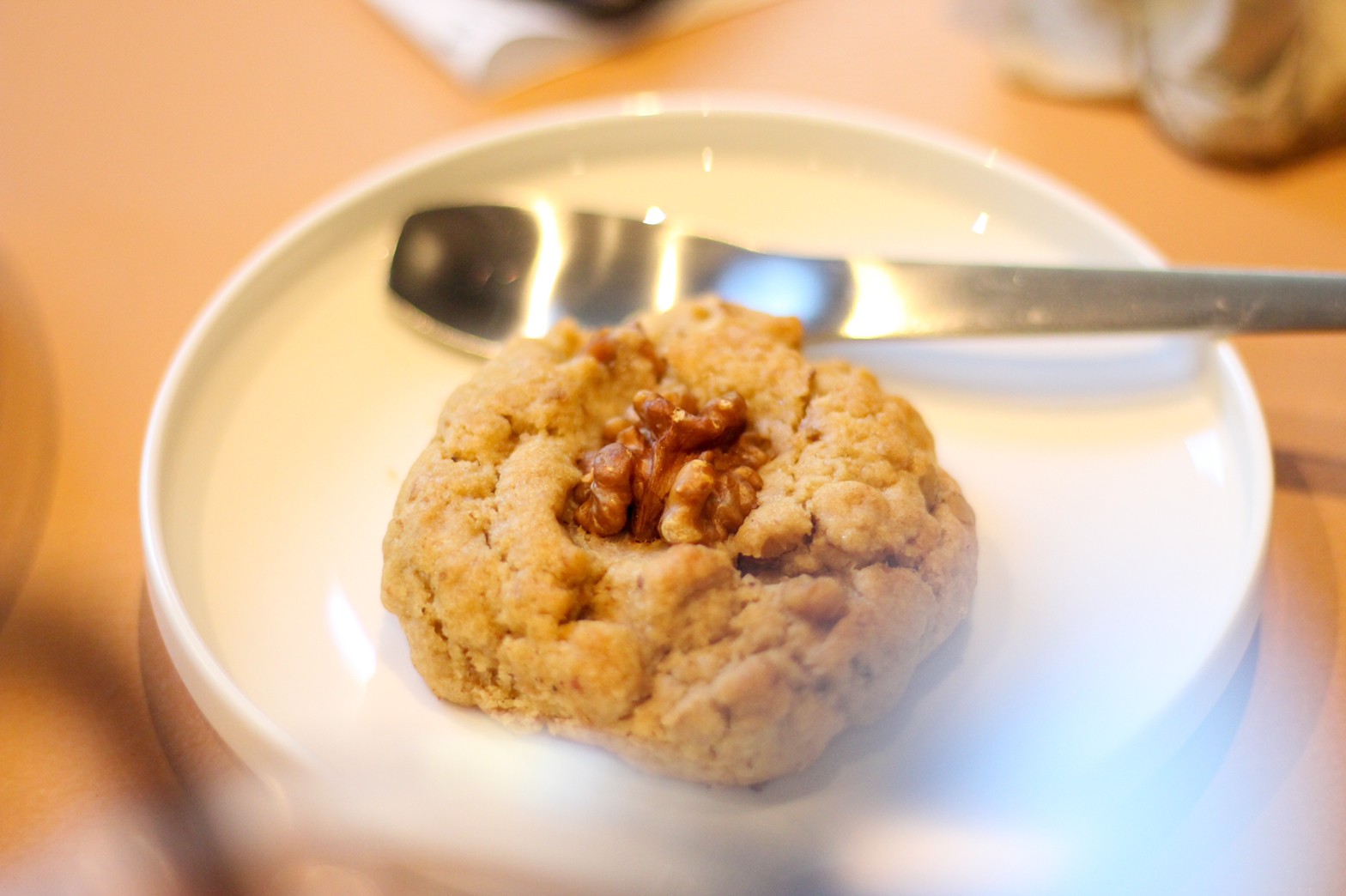 CPSCOFFEE คาเฟ่ที่นำจุดวงกลมมาเล่าในภาษาการออกแบบได้อย่างกลมกล่อม