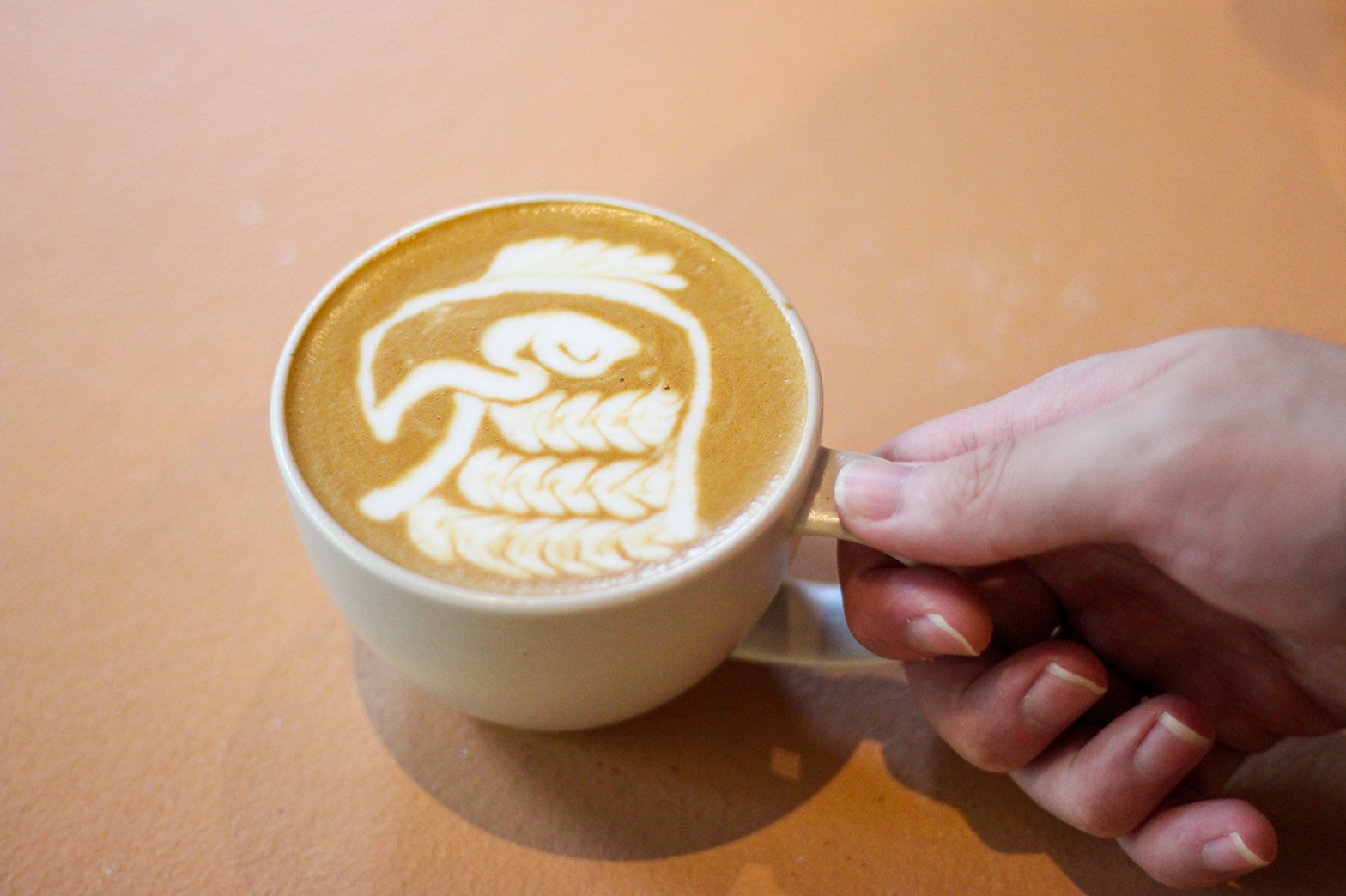 CPSCOFFEE คาเฟ่ที่นำจุดวงกลมมาเล่าในภาษาการออกแบบได้อย่างกลมกล่อม