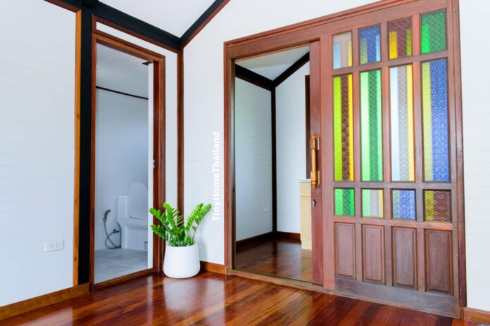 บ้านไม้สำเร็จรูปราคาประหยัด กะทัดรัด กลิ่นอายบ้านไทยโบราณ พื้นที่ใช้สอย 352 ตรม
