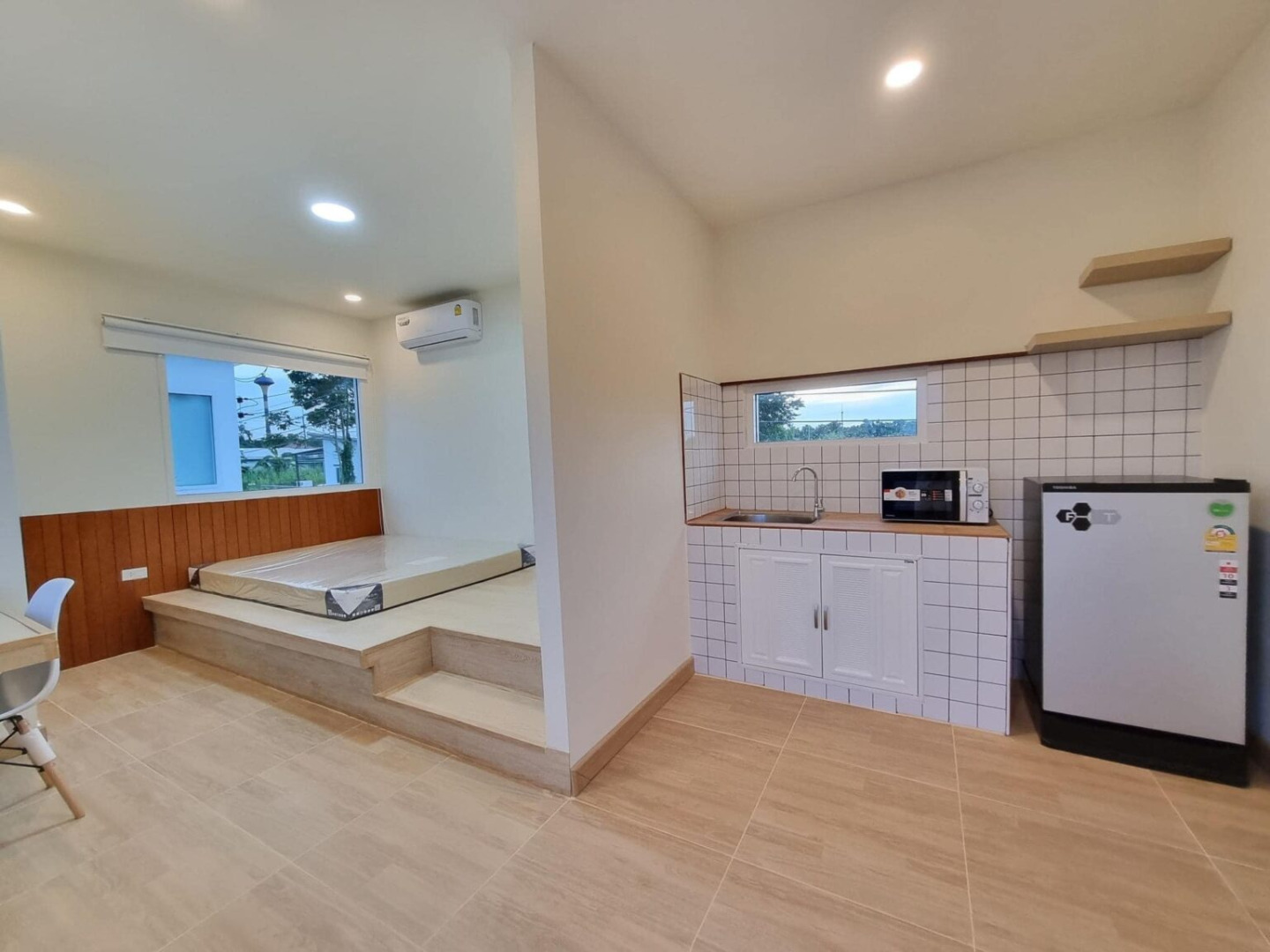 ห้องพักสไตล์มินิมอลตกแต่งอบอุ่นน่ารัก ฟังก์ชั่นใช้สอยครบงบหลังละ 330000 บาท