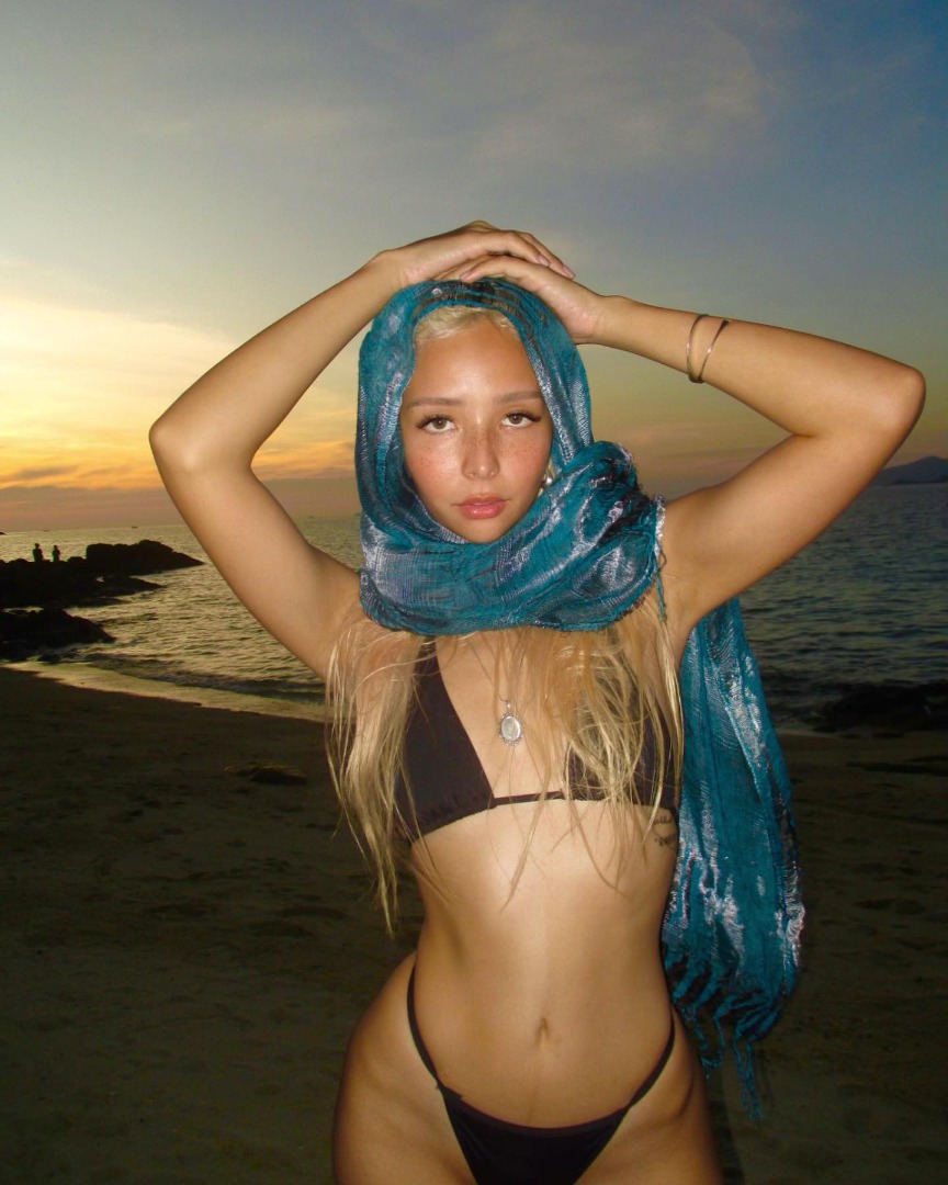 อลิซ สรวี แฟน ไอซ์ พาริส