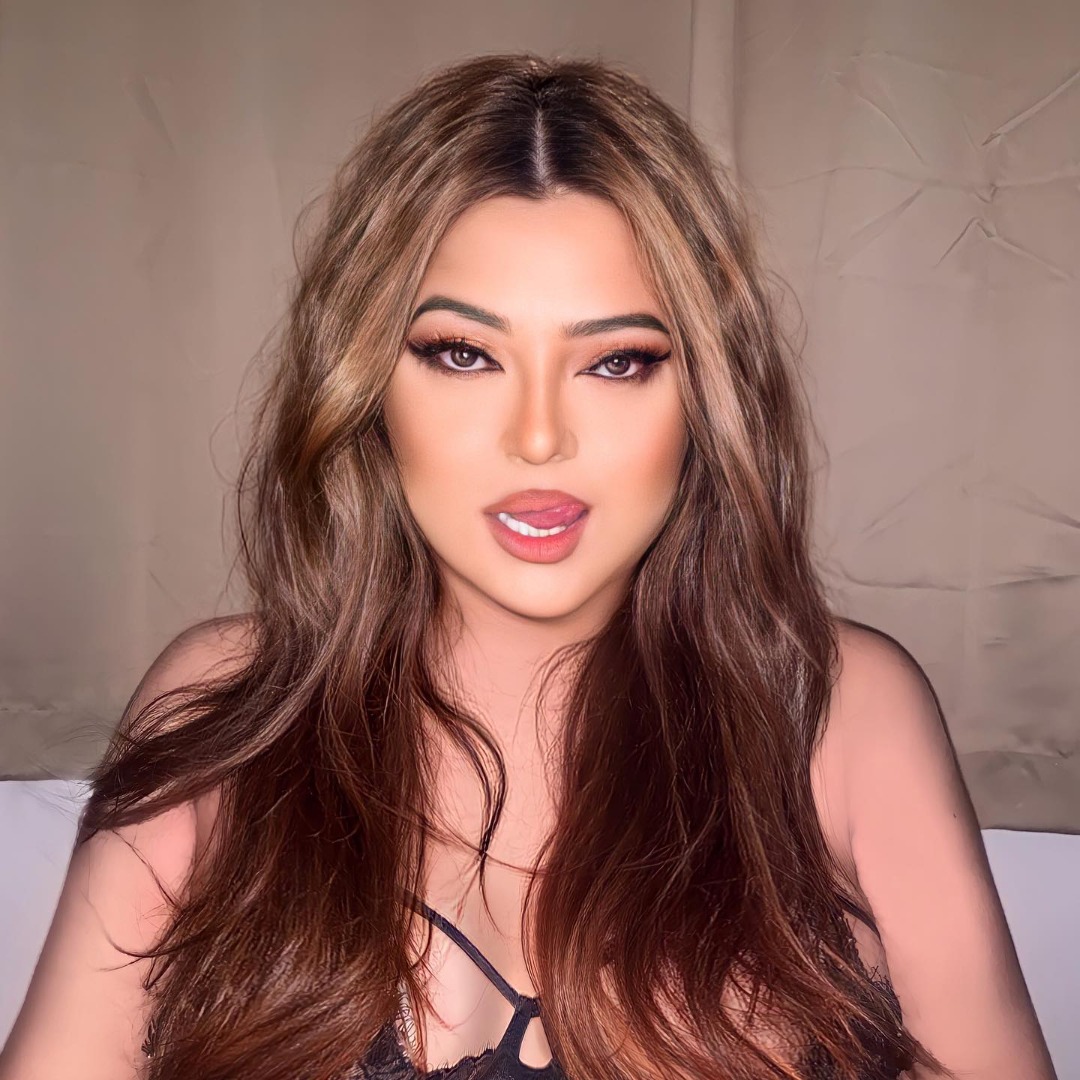 เอิ้ก ชาลิสา