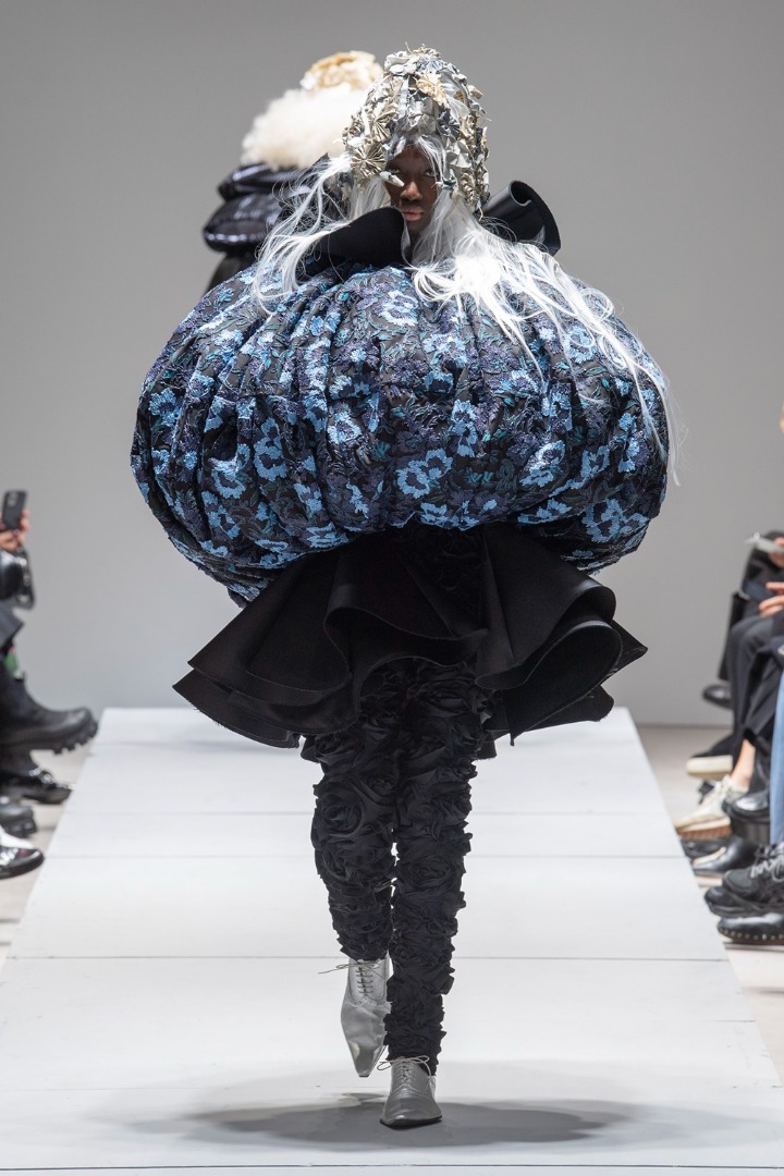 COMME des GARCONS SS 2023