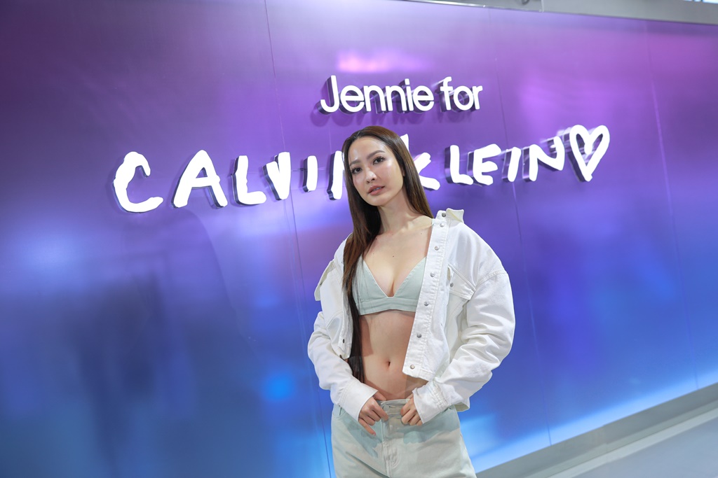 Jennie for Calvin Klein