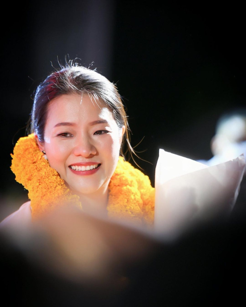 ธีรรัตน์ สำเร็จวาณิชย์