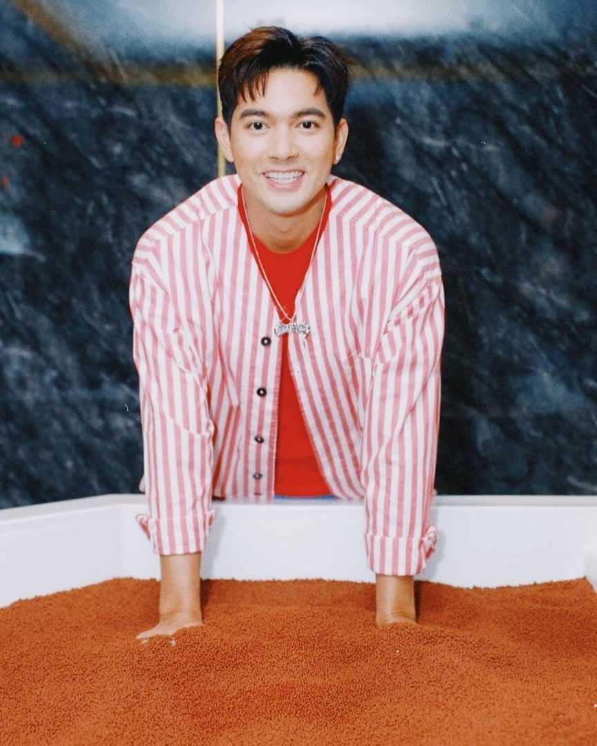 เข้ม หัสวีร์