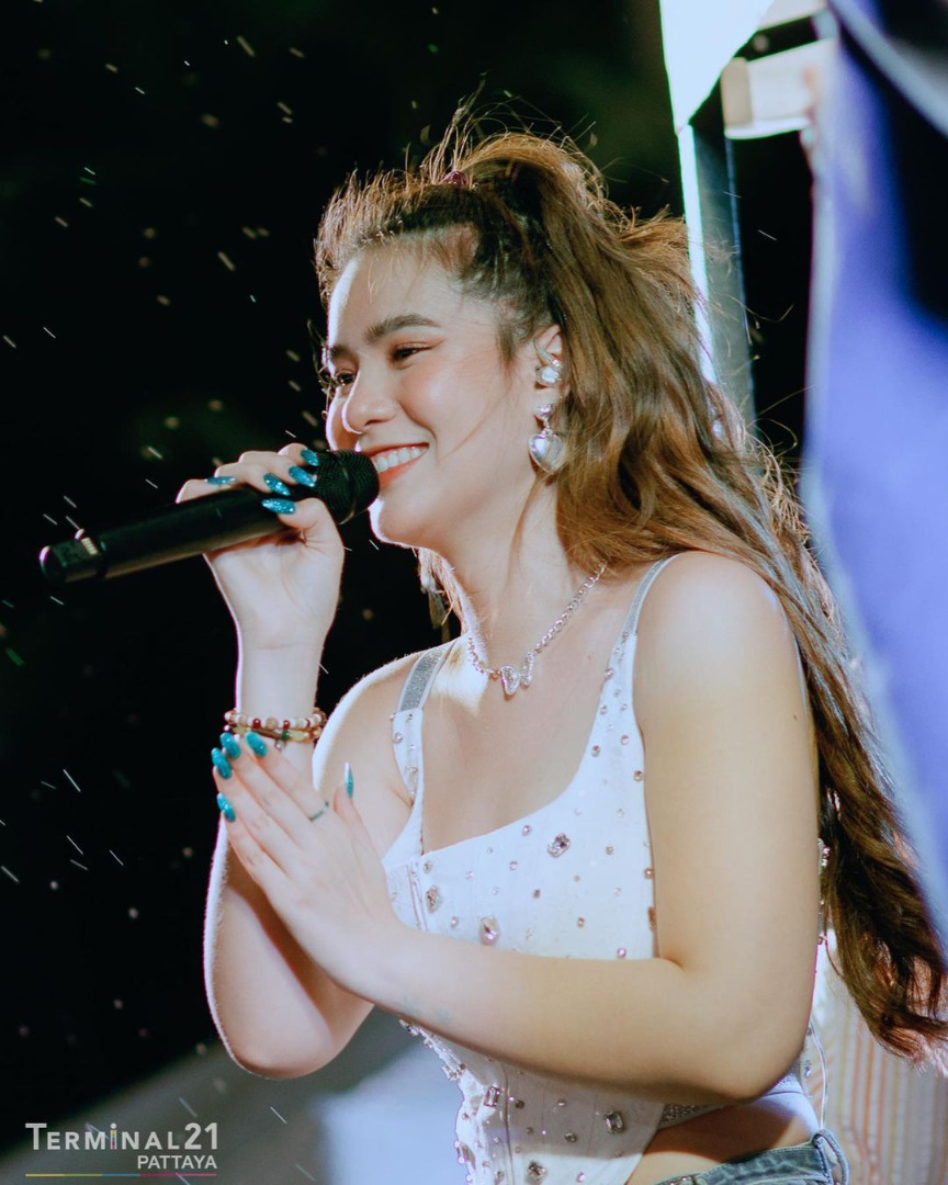 มีนตรา อินทิรา