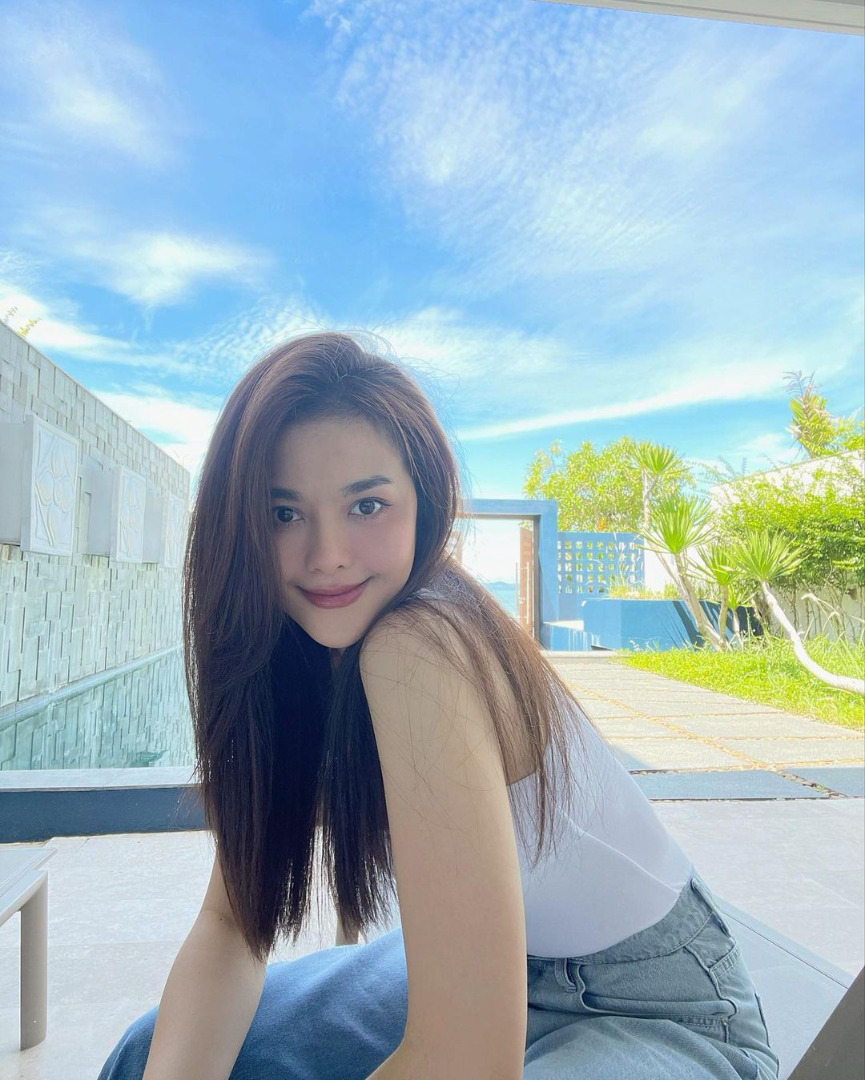 กุ๊กกิ๊ก มรกต