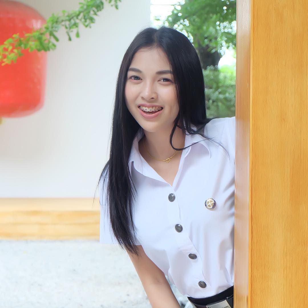 ใบข้าว สัปเหร่อ