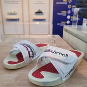 รองเท้า scholl