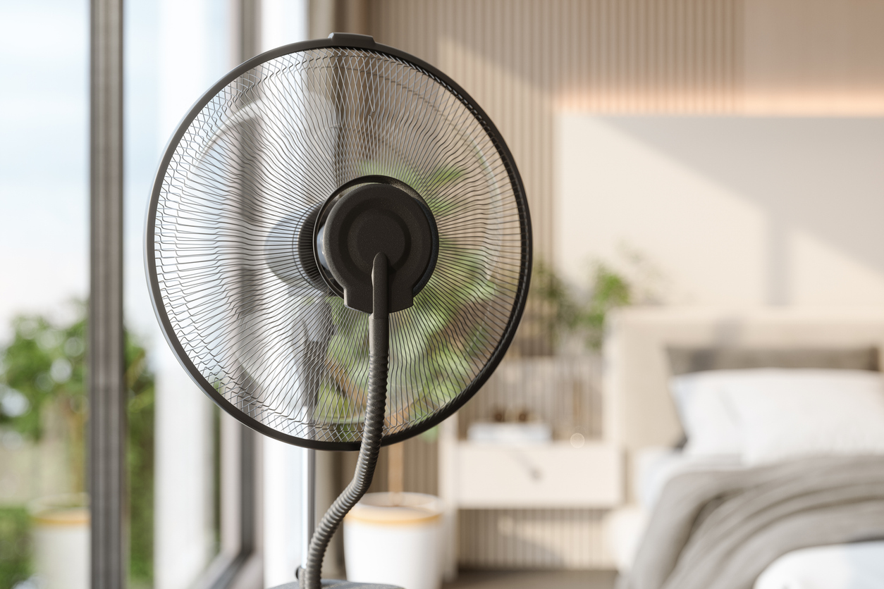 วิธี “สร้างลมไขว้” ง่าย ๆ เย็นขึ้นจริงในไม่กี่นาที