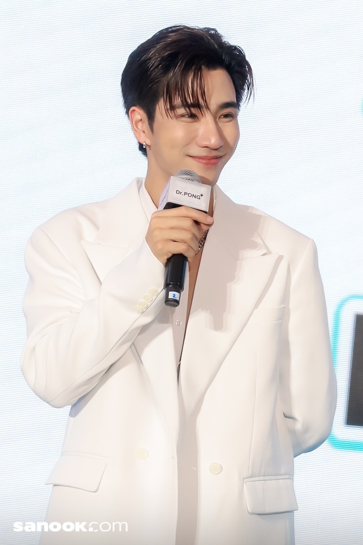 “เพิร์ธ-แซนต้า” นั่งแท่นพรีเซนเตอร์ Dr.PONG ดันยอดปัง เสิร์ฟสกินแคร์ยุคใหม่