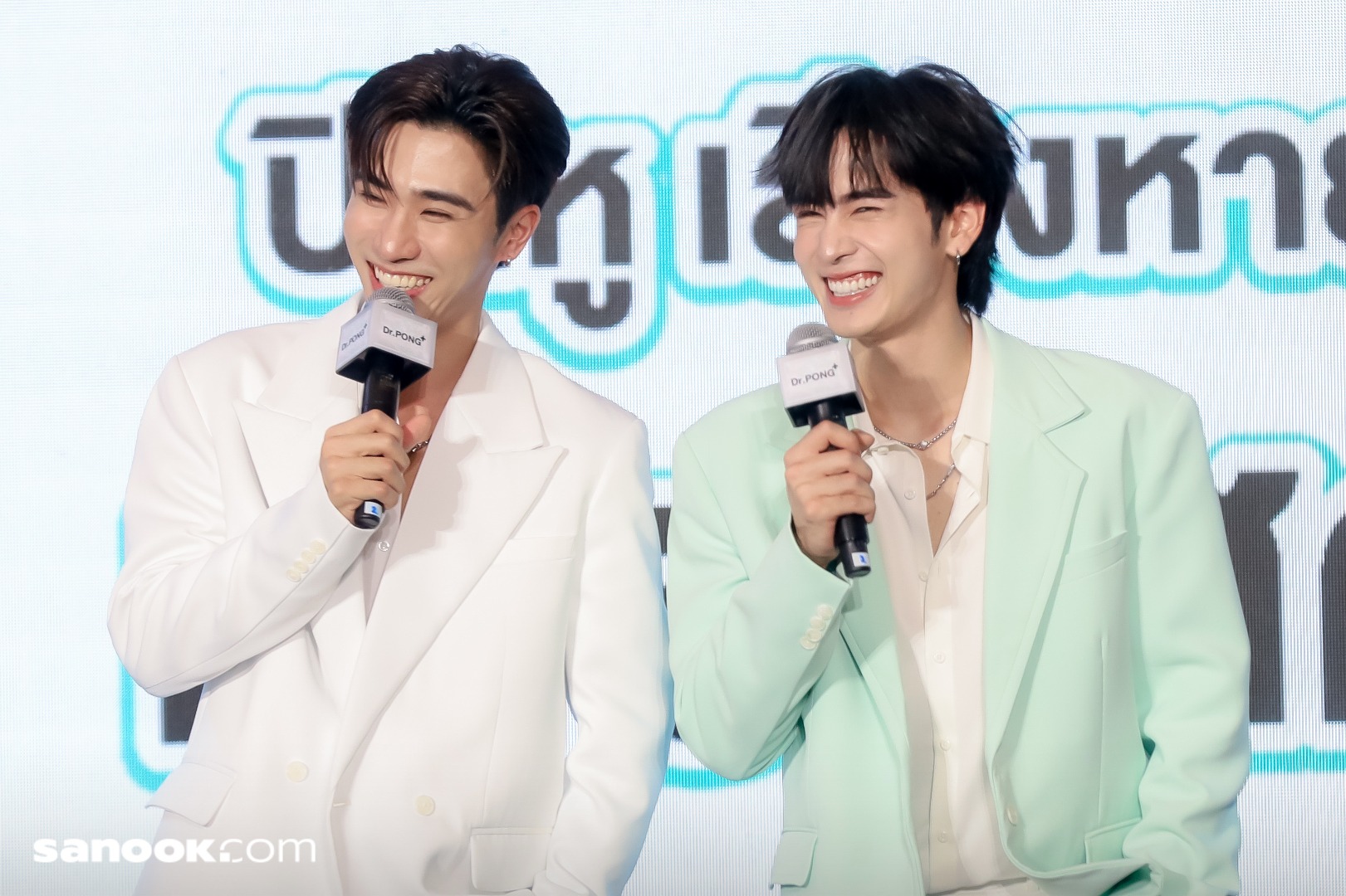 “เพิร์ธ-แซนต้า” นั่งแท่นพรีเซนเตอร์ Dr.PONG ดันยอดปัง เสิร์ฟสกินแคร์ยุคใหม่