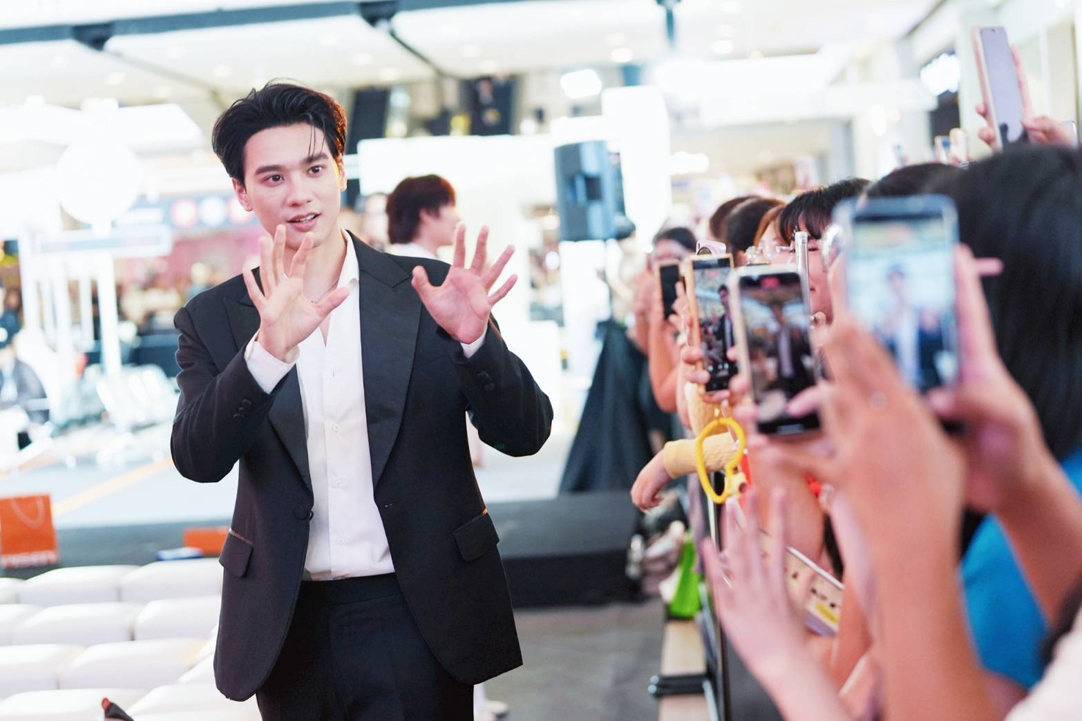 เก่ง-น้ำปิง เปิดตัว Friends of PISEN