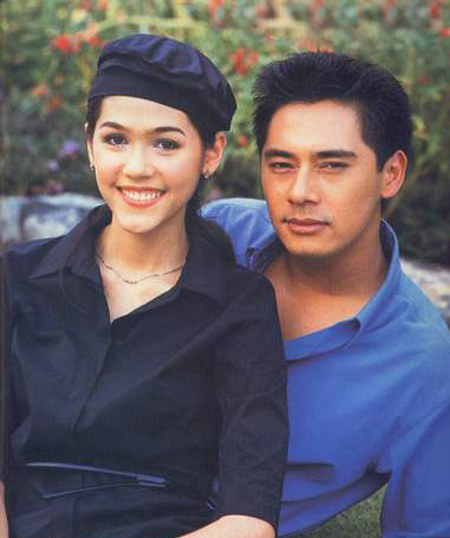 ชมพู่ อารยา