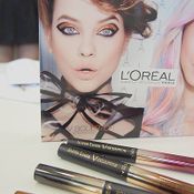 แกะกล่อง L'oreal กับเครื่องสำอางรูปแบบใหม่ "คุชชั่น" เพื่อดวงตาและเรียวปาก