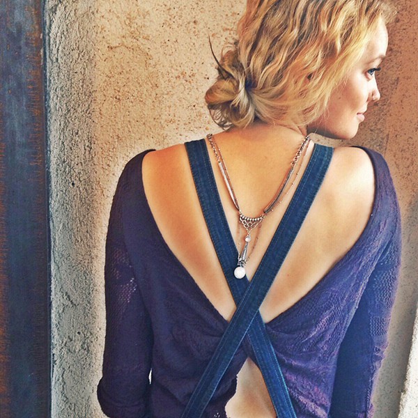 แต่งตัวแบ๊วๆ ลดอายุด้วยชุดเอี๊ยม