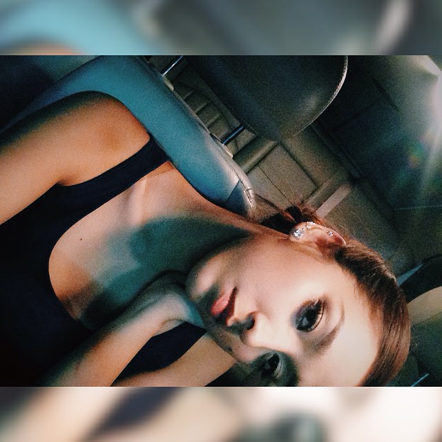 ยิ้ม ชาวิกา