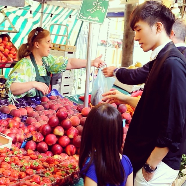  อู๋ต้าเหว่ยและน้องสาว