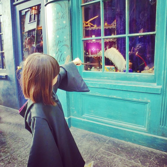  อู๋ต้าเหว่ยและน้องสาว