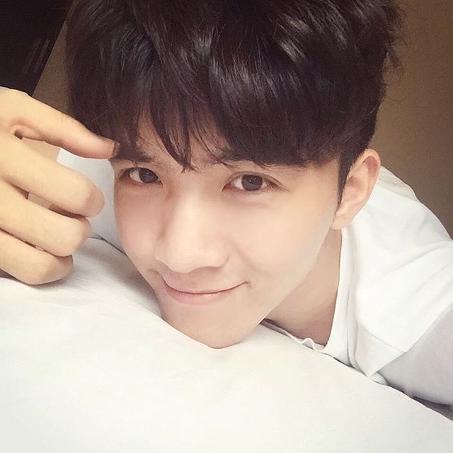  อู๋ต้าเหว่ยและน้องสาว