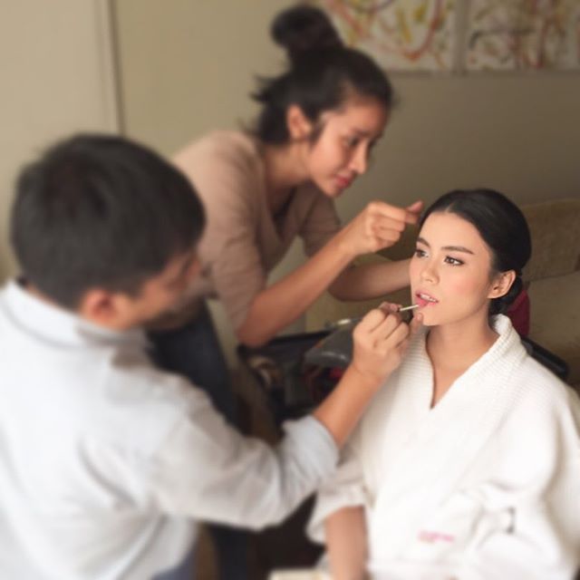 มัดหมี่ แต่งงาน