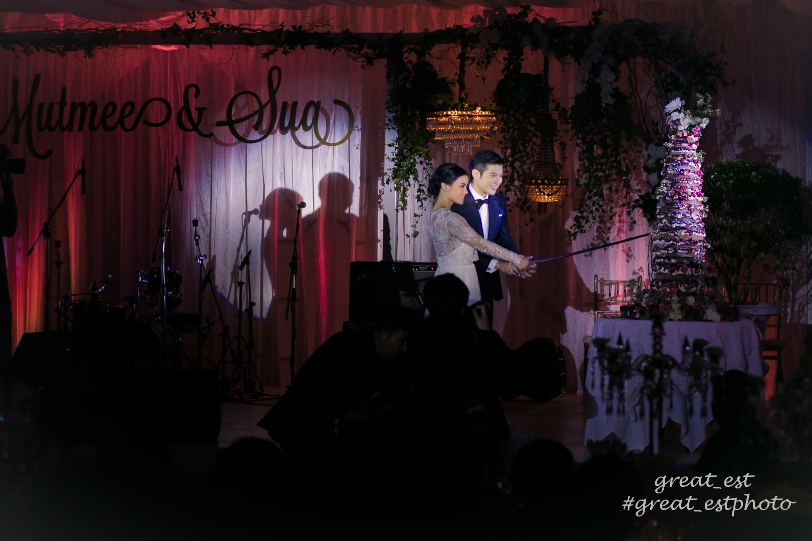 มัดหมี่ แต่งงาน