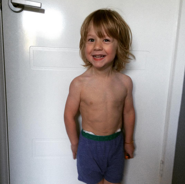 ซิกแพคเด็ก