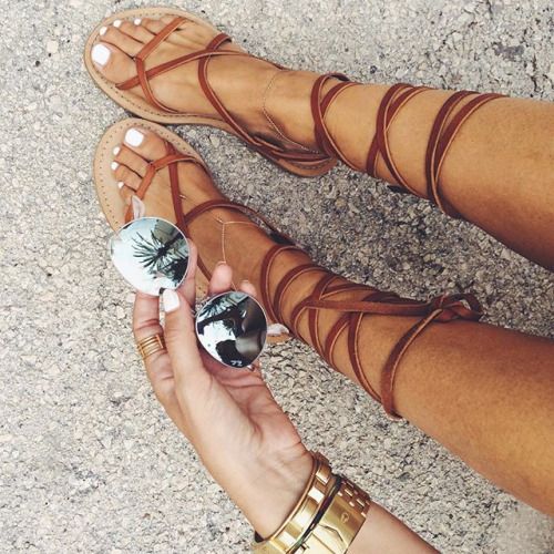 รองเท้าพันน่อง